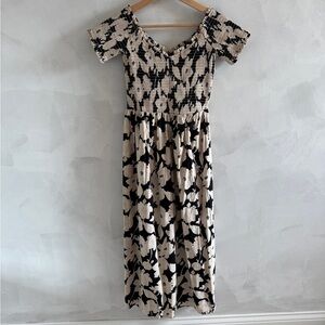 H&M - Floral Black and Cream Women's Dress - Size S (NWT)